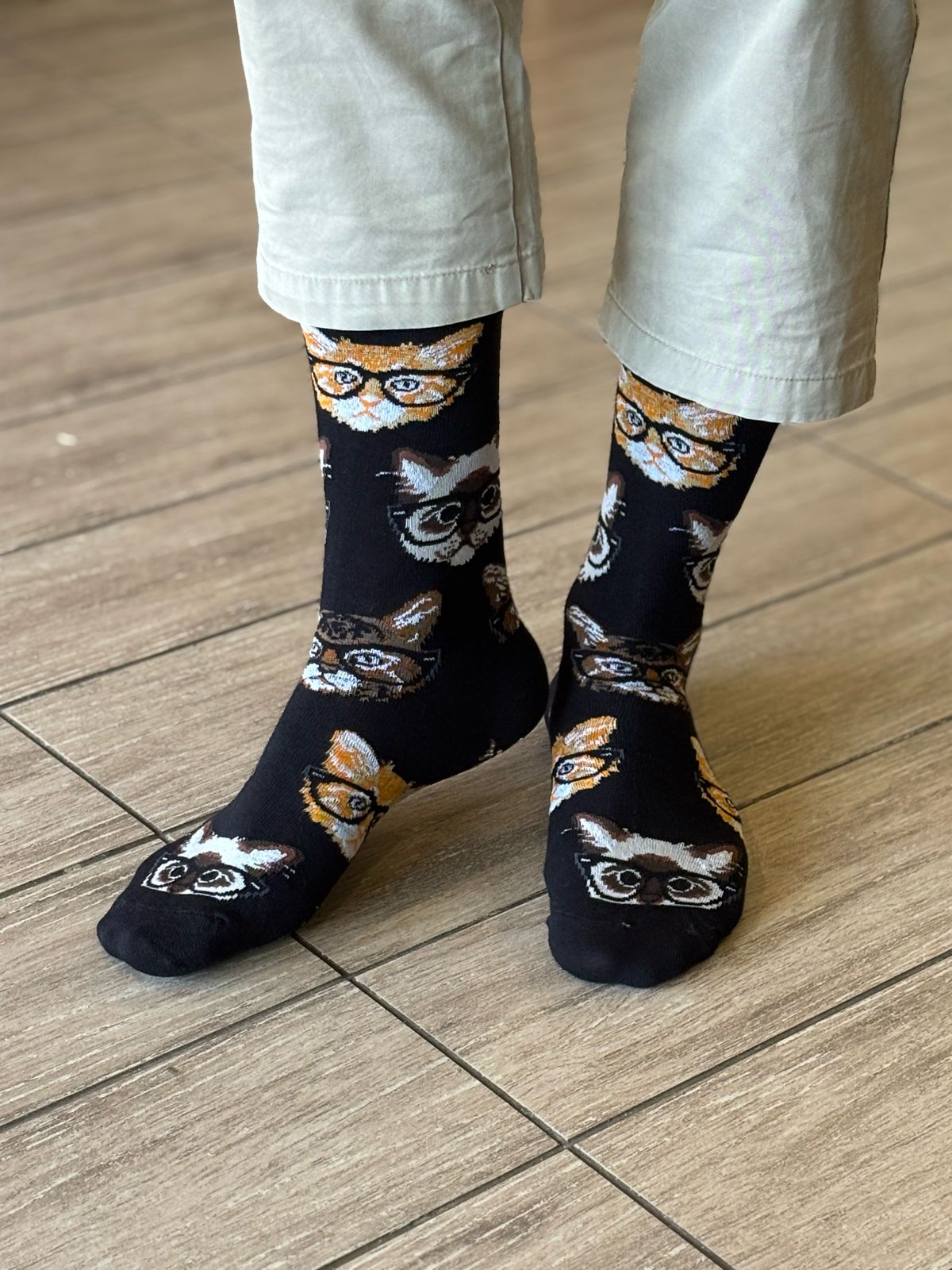 😻 Calcetines "Gato con Anteojos" 🕶️