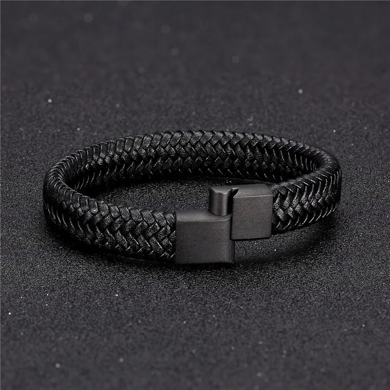 Pulsera de Cuero Trenzado Estilo Punk para Hombre – Cierre Magnético de Acero Inoxidable Negro