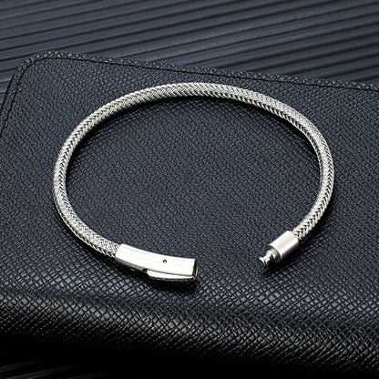 Pulsera de Alambre de Acero para Hombre – Estilo Punk Minimalista, Antidesgaste y Antidecoloración