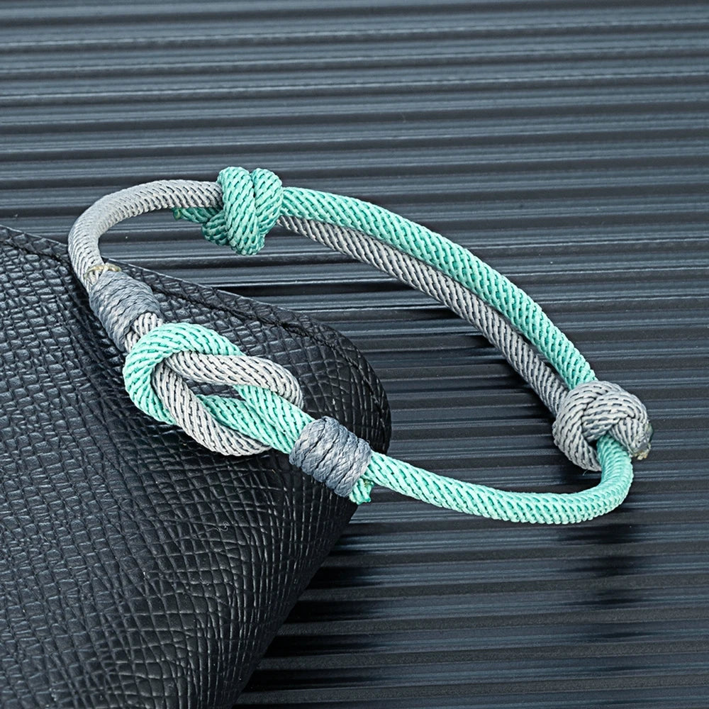 Pulsera Minimalista con Nudo Ajustable – Unisex, Ideal para Parejas, Padre e Hijo o Regalo de Amor
