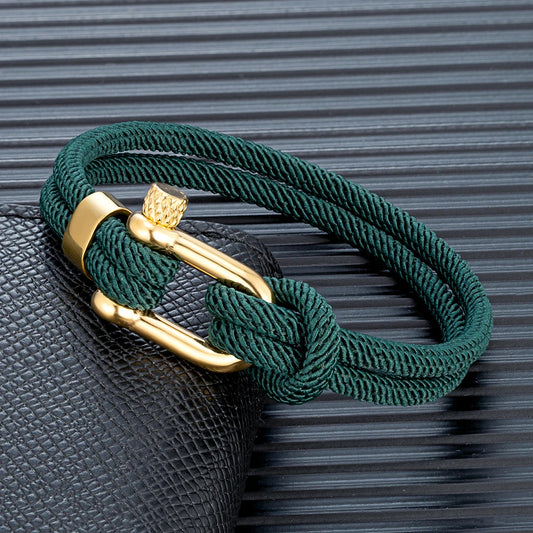 Pulsera Náutica de Doble Hebra con Grillete Dorado – Unisex, Hecha a Mano con Estilo Simple y Elegante