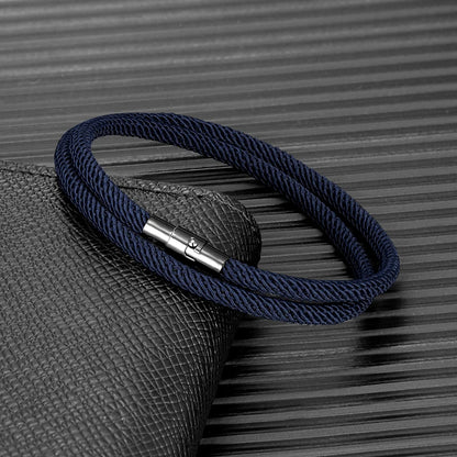 Pulsera Minimalista de Cuerda Roja de la Suerte – Doble Capa Unisex con Cierre Magnético Negro 316L