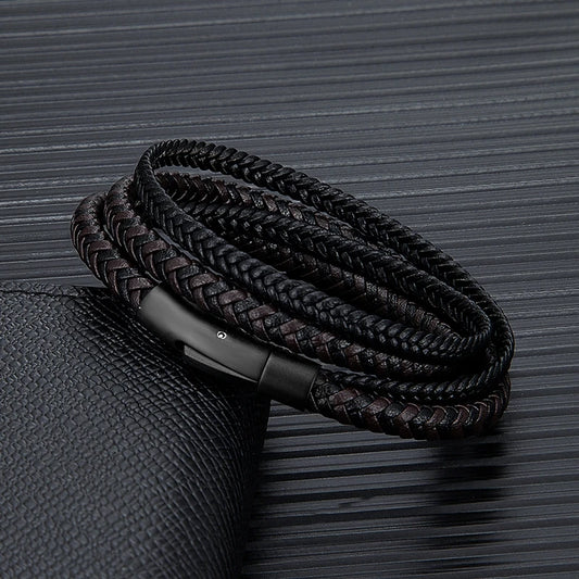 Pulsera de Cuero Doble para Hombre – Estilo Simple con Botón de Acero Inoxidable Negro Mate, Hecha a Mano