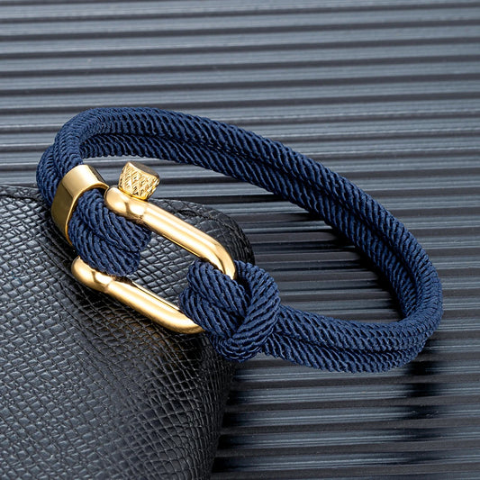 Pulsera Náutica de Doble Hebra con Grillete Dorado – Unisex, Hecha a Mano con Estilo Simple y Elegante