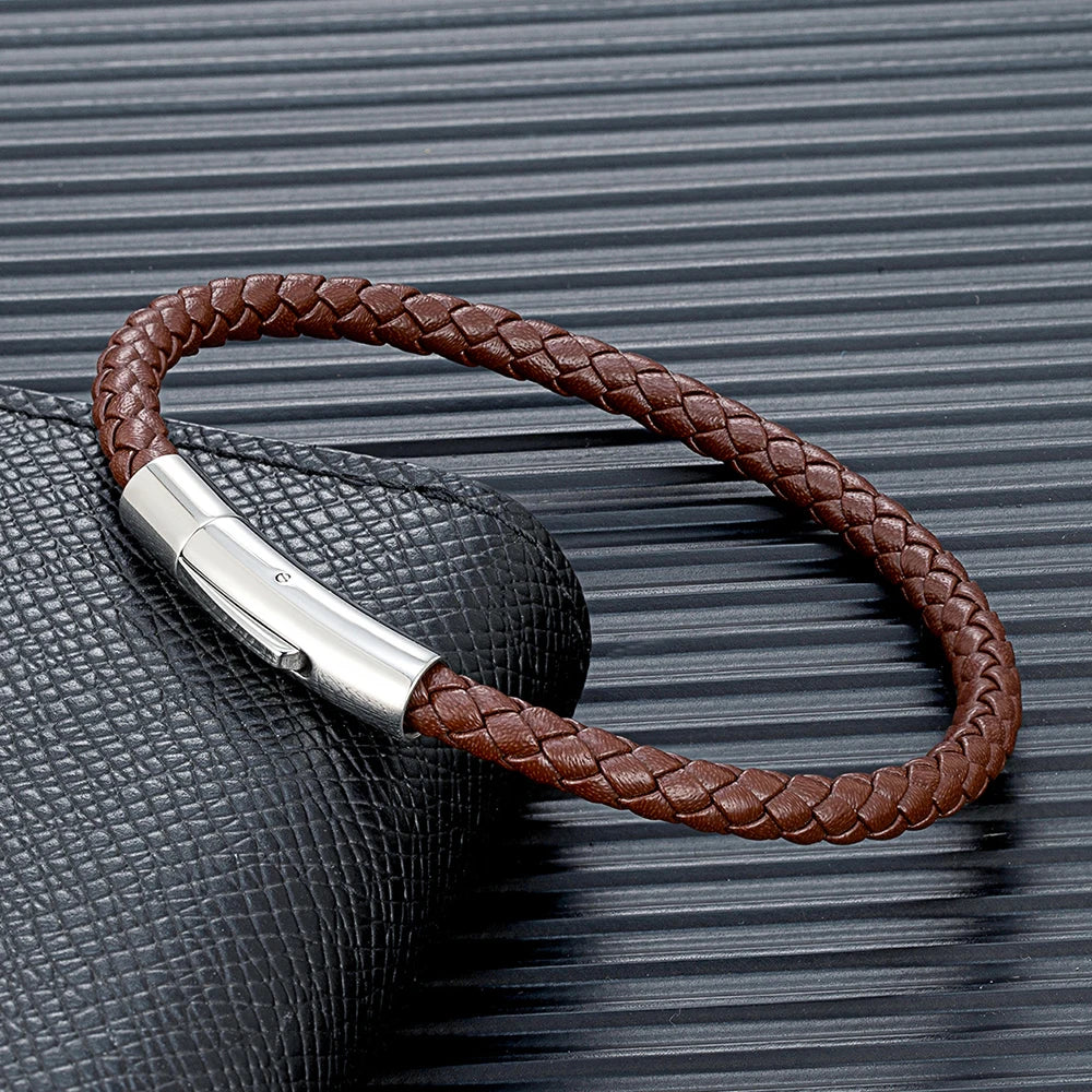 Pulsera de Cuero Trenzado Azul – Diseño Clásico con Hebilla Magnética de Acero Inoxidable Unisex